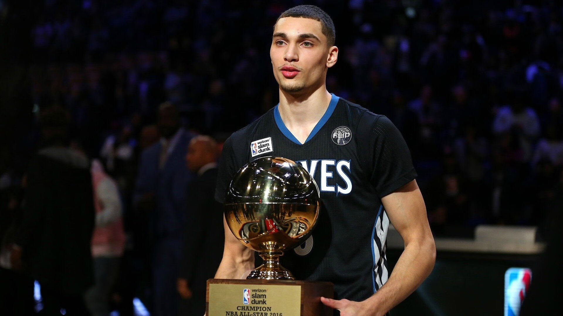 “马科斯·莫奇的压迫性防守和领袖气质,成就阿根廷美洲狮队未来”